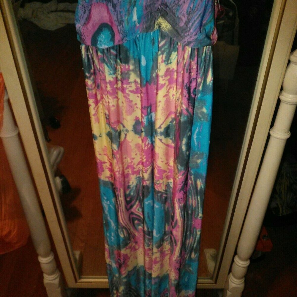 LN Awesone Maxi long halter dress Sz S-M Tyed Dyed